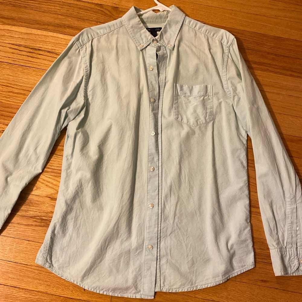 Gap slim fit size large GAP button up shirt dress shirt Large L